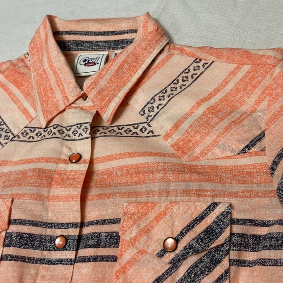 Cruel Girl Western Pearl Snap Cowgirl Shirt in Coral & Black Size XL (12) - Picture 4 of 8